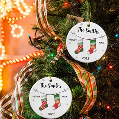 Ornement en céramique personnalisé pour la famille - C'est la plus belle période de l'année - Cadeau de Noël pour la famille