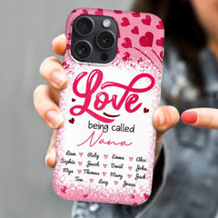 L'amour s'appelle Grandma Pink Heart Grandma Nana With Kids Coque De Téléphone Personnalisée