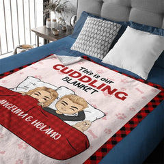 Custom Cartoon Pet & Couple Blanket - Personalized Soft Flannel Throw, Cozy Memorial Gift for Couples, Pets, and Family