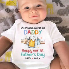 Vous faites un excellent travail papa - Famille personnalisée bébé Onesie - Cadeau de baby shower, cadeau pour le premier papa