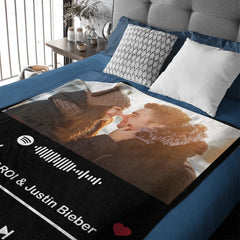 Custom Spotify Music Plaque – Personalized Photo Song Code Blanket  – Gift for Valentine’s Day
